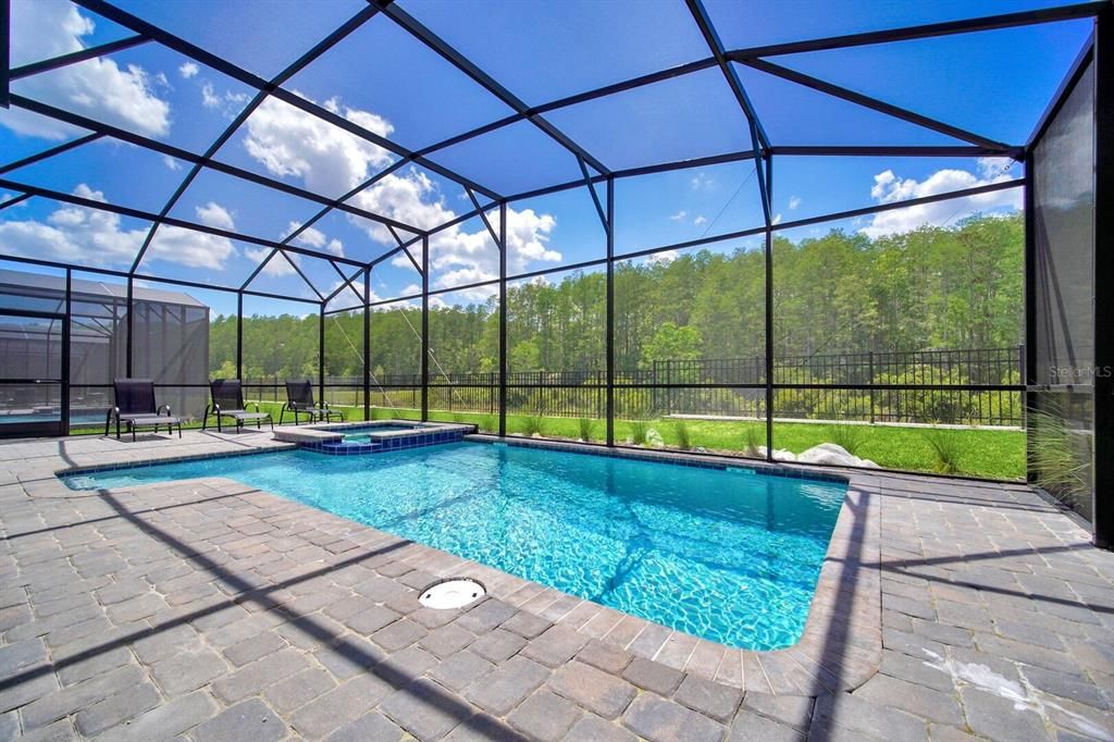 For Sale: $895,000 (9 beds, 5 baths, 4289 Square Feet)