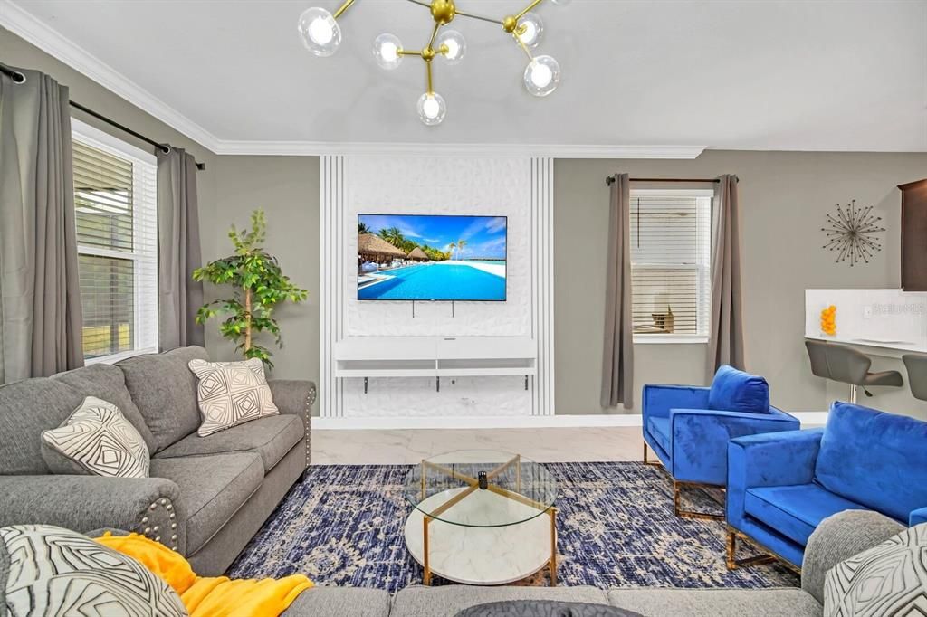 For Sale: $895,000 (9 beds, 5 baths, 4289 Square Feet)