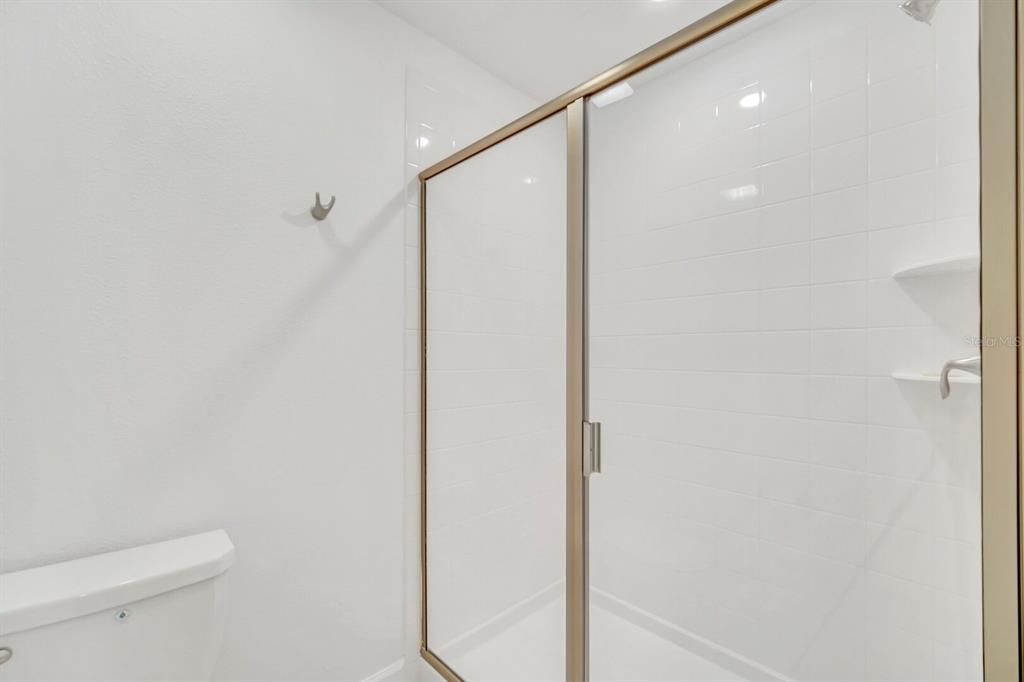 For Sale: $895,000 (9 beds, 5 baths, 4289 Square Feet)