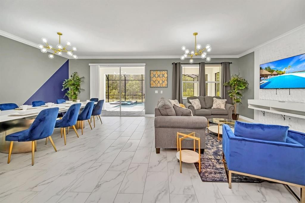 For Sale: $895,000 (9 beds, 5 baths, 4289 Square Feet)