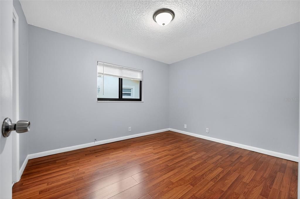 For Sale: $529,900 (3 beds, 2 baths, 1895 Square Feet)