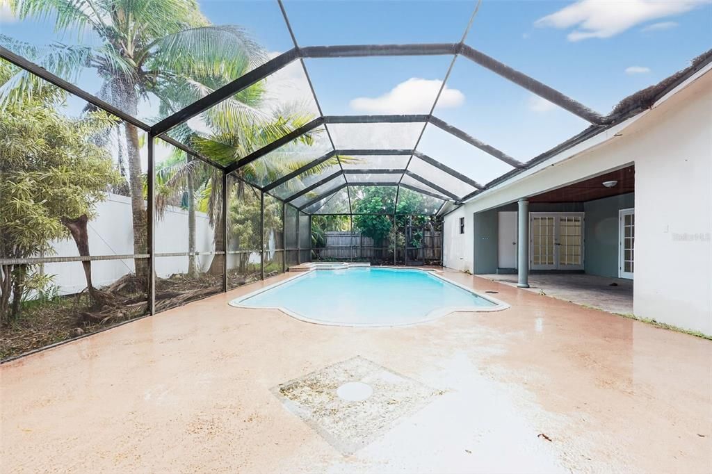 For Sale: $529,900 (3 beds, 2 baths, 1895 Square Feet)