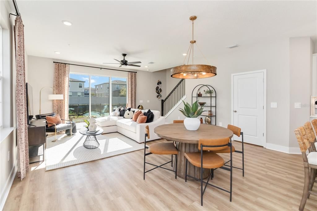 En Venta: $384,999 (3 camas, 2 baños, 1752 Pies cuadrados)