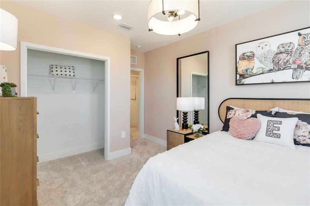 En Venta: $384,999 (3 camas, 2 baños, 1752 Pies cuadrados)