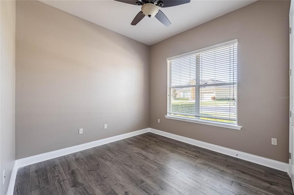 For Sale: $405,000 (4 beds, 2 baths, 2252 Square Feet)