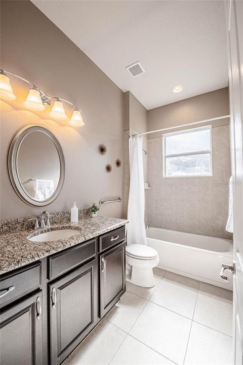 For Sale: $405,000 (4 beds, 2 baths, 2252 Square Feet)