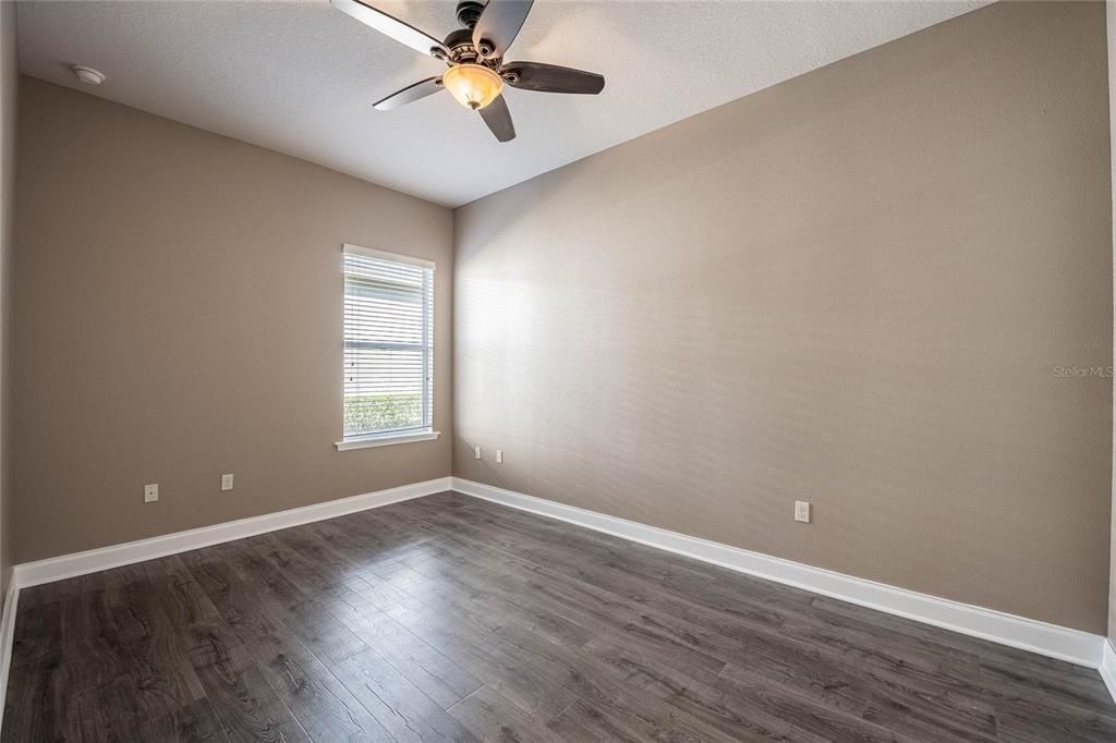 For Sale: $405,000 (4 beds, 2 baths, 2252 Square Feet)