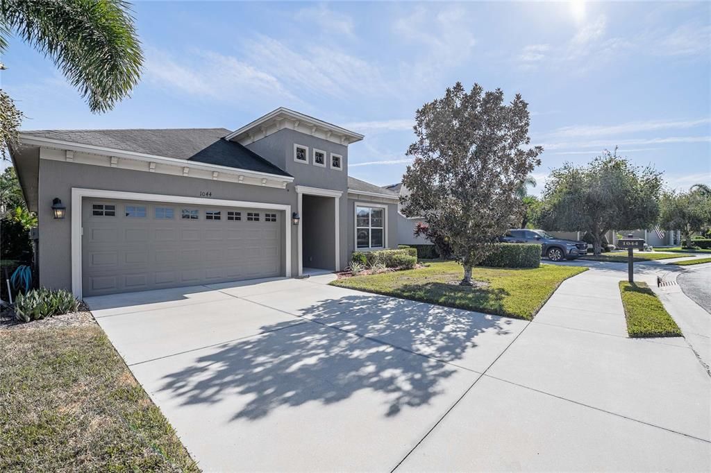 For Sale: $405,000 (4 beds, 2 baths, 2252 Square Feet)