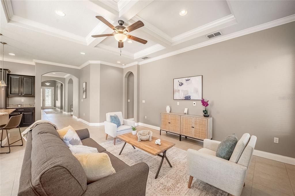 For Sale: $405,000 (4 beds, 2 baths, 2252 Square Feet)