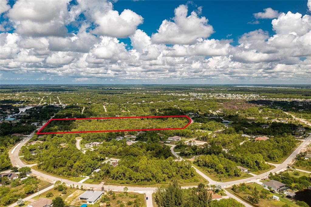 待售: $3,480,000 (21.21 acres)