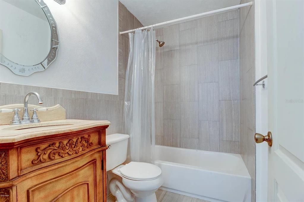 В аренду: $1,950 (2 спален, 2 ванн, 1592 Квадратных фут)