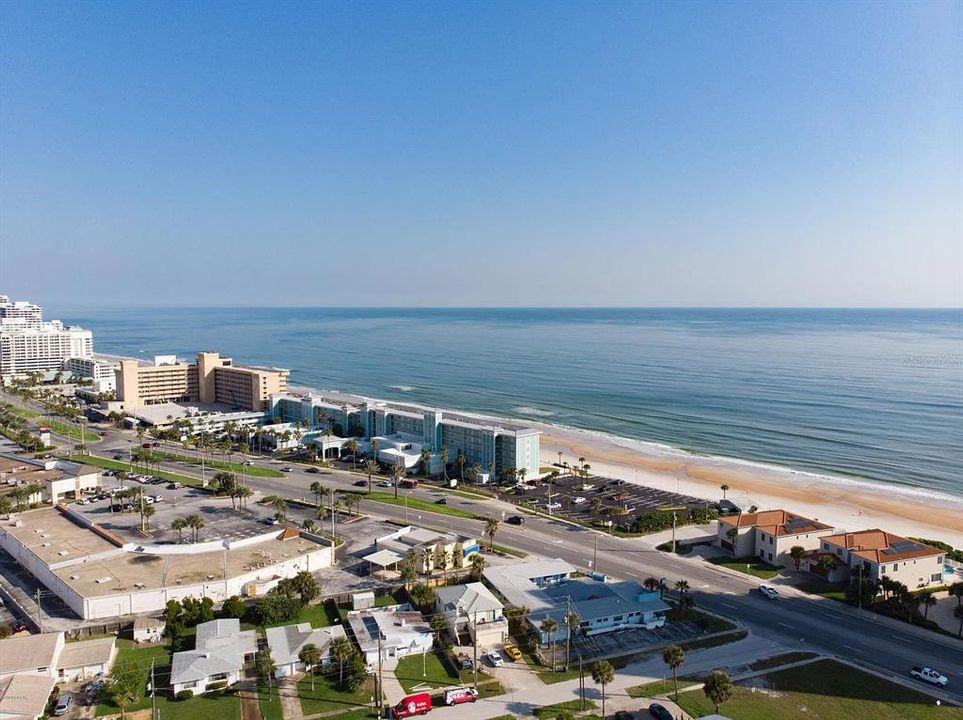 В аренду: $1,950 (2 спален, 2 ванн, 1592 Квадратных фут)