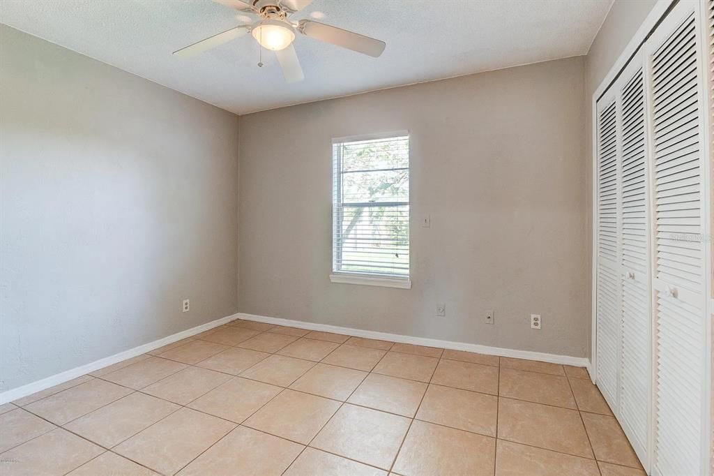 В аренду: $1,950 (2 спален, 2 ванн, 1592 Квадратных фут)