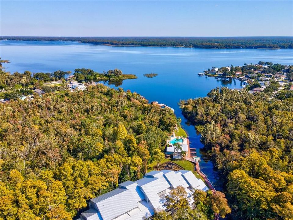 For Rent: $2,300 (2 beds, 2 baths, 1525 Square Feet)