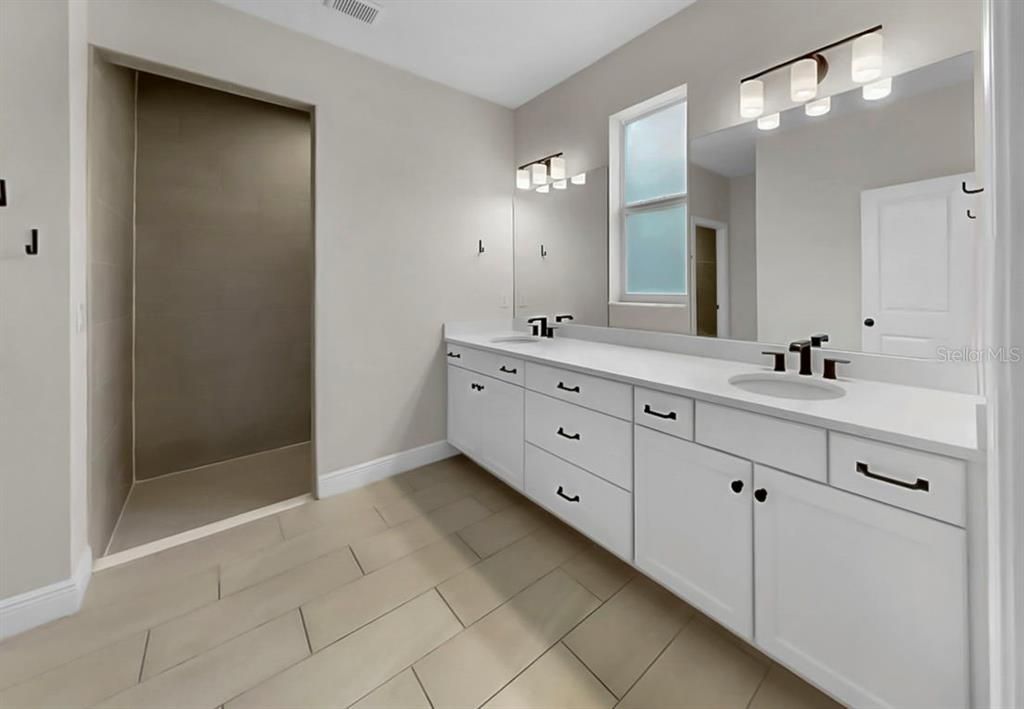 На продажу: $498,000 (4 спален, 3 ванн, 2494 Квадратных фут)