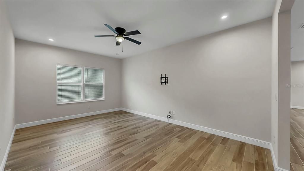 На продажу: $498,000 (4 спален, 3 ванн, 2494 Квадратных фут)