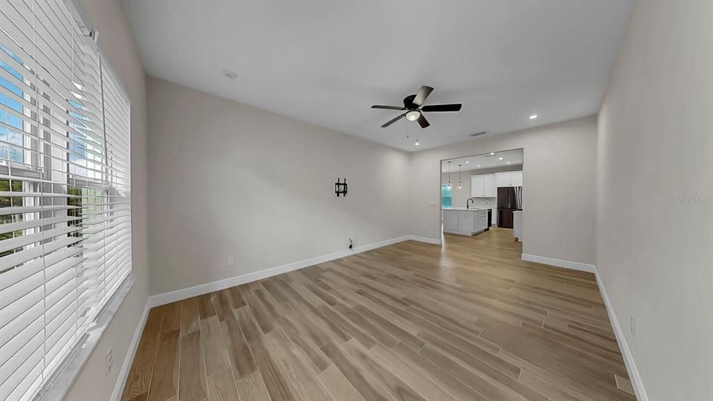 На продажу: $498,000 (4 спален, 3 ванн, 2494 Квадратных фут)