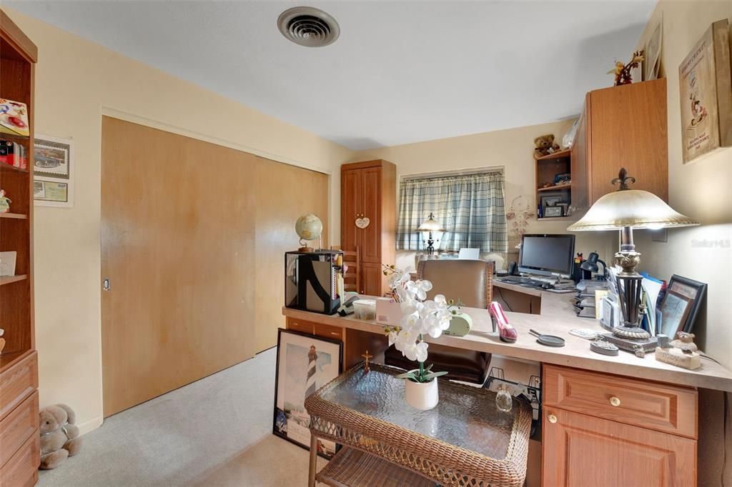 待售: $614,900 (4 贝兹, 2 浴室, 2515 平方英尺)