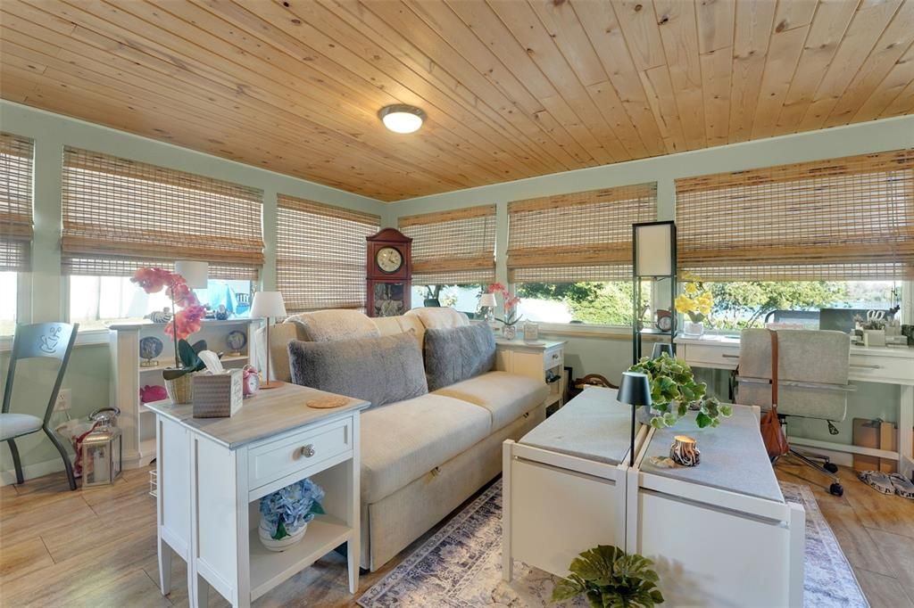 待售: $614,900 (4 贝兹, 2 浴室, 2515 平方英尺)