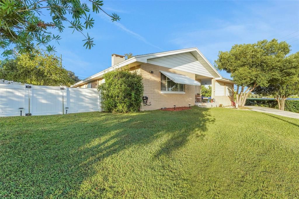 待售: $614,900 (4 贝兹, 2 浴室, 2515 平方英尺)