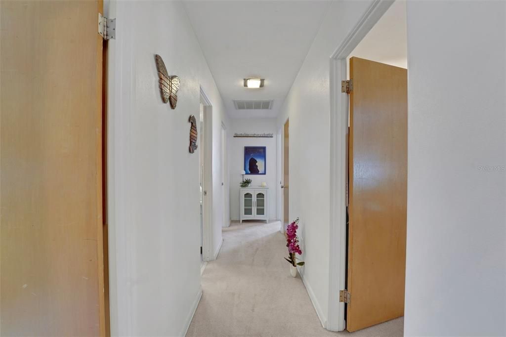 待售: $614,900 (4 贝兹, 2 浴室, 2515 平方英尺)