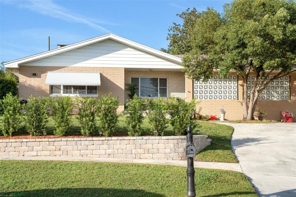 待售: $614,900 (4 贝兹, 2 浴室, 2515 平方英尺)