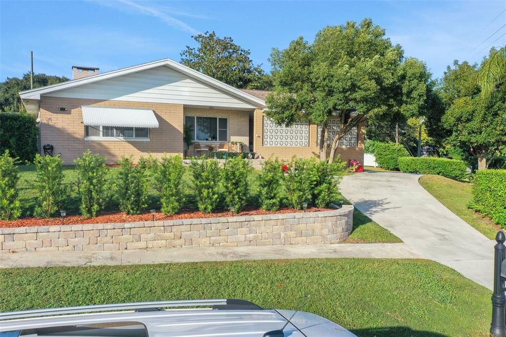 待售: $614,900 (4 贝兹, 2 浴室, 2515 平方英尺)