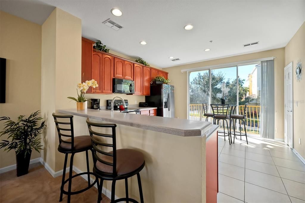 En Venta: $539,000 (3 camas, 3 baños, 1771 Pies cuadrados)