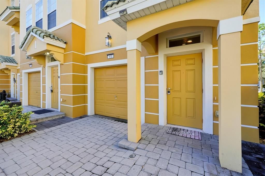 En Venta: $539,000 (3 camas, 3 baños, 1771 Pies cuadrados)