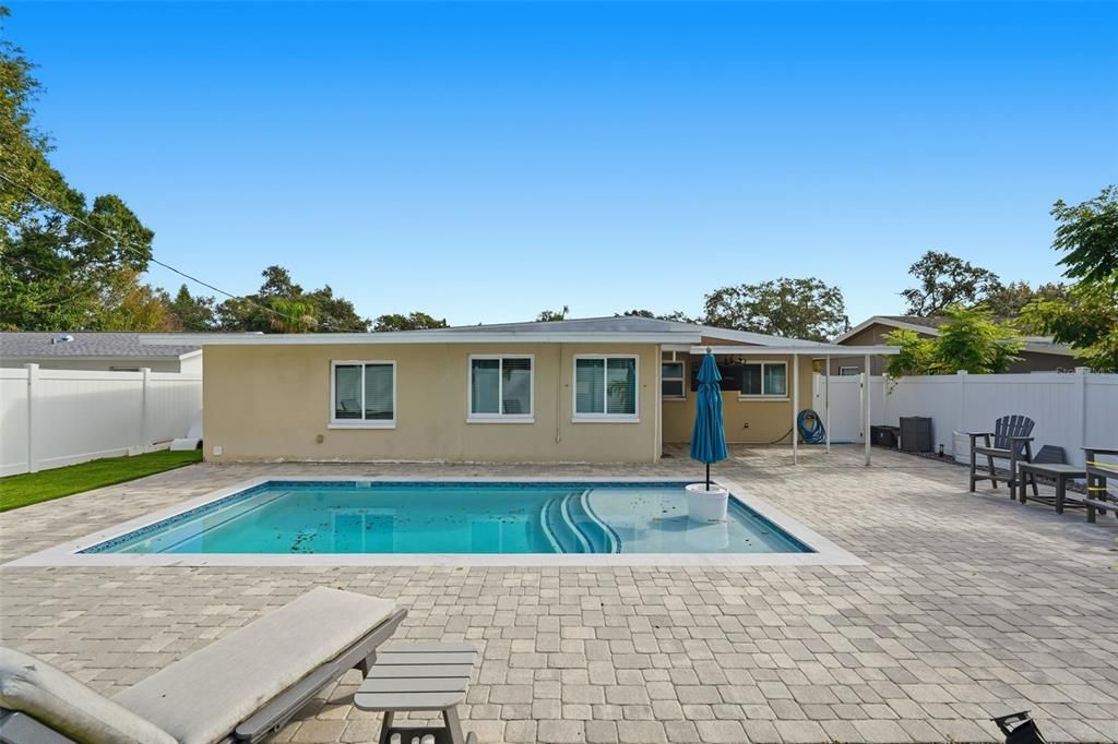 待售: $499,900 (2 贝兹, 2 浴室, 1273 平方英尺)