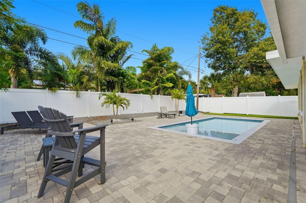 待售: $499,900 (2 贝兹, 2 浴室, 1273 平方英尺)