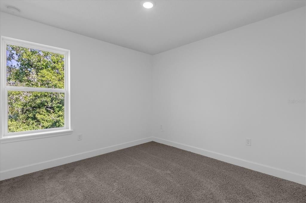 В аренду: $2,295 (3 спален, 2 ванн, 1458 Квадратных фут)