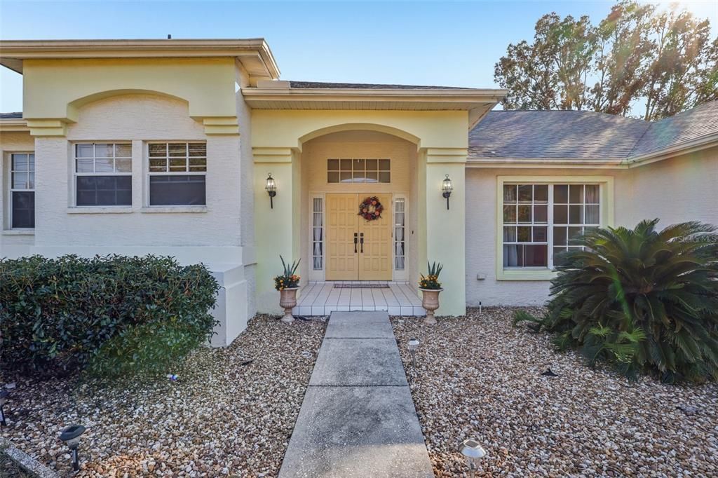 For Sale: $332,000 (3 beds, 2 baths, 1809 Square Feet)