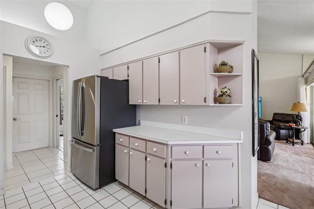 For Sale: $332,000 (3 beds, 2 baths, 1809 Square Feet)