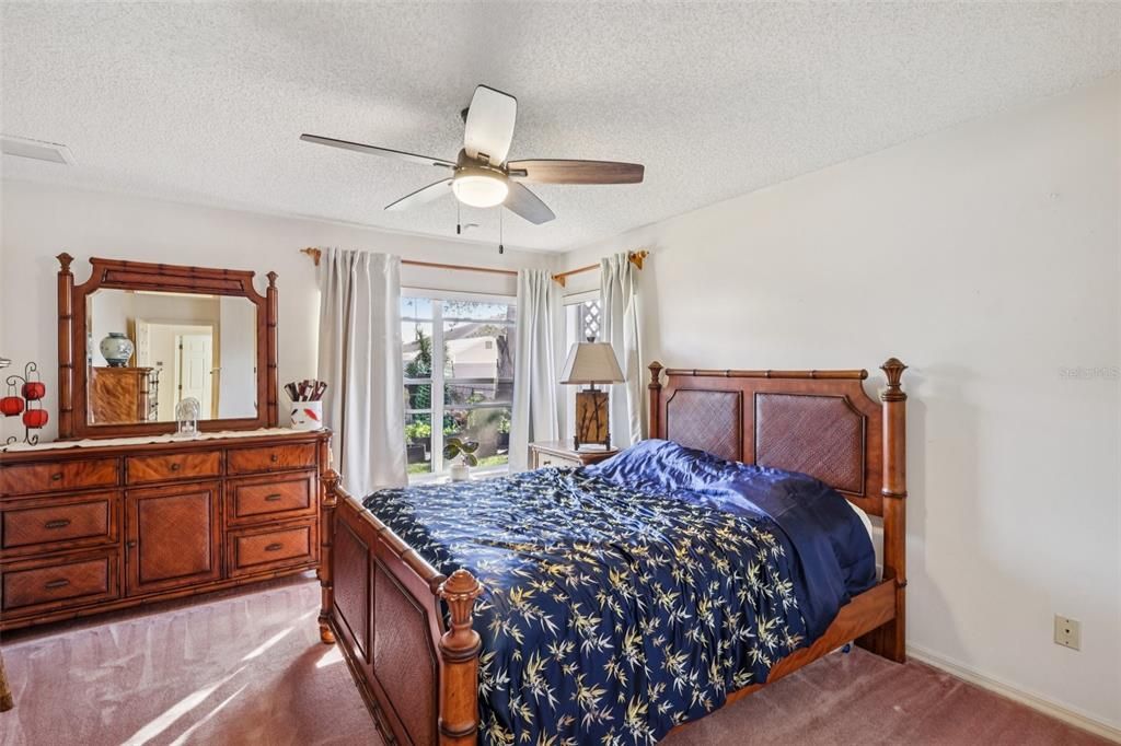 For Sale: $332,000 (3 beds, 2 baths, 1809 Square Feet)