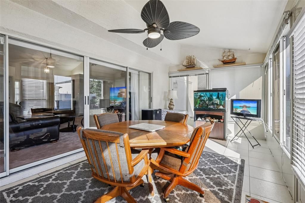 For Sale: $332,000 (3 beds, 2 baths, 1809 Square Feet)