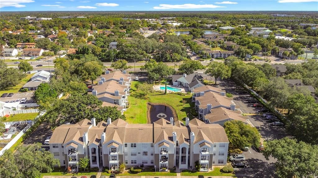 合同活跃: $169,000 (1 贝兹, 1 浴室, 650 平方英尺)