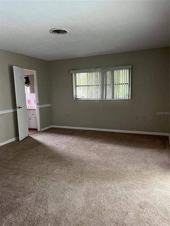 出租: $2,800 (3 贝兹, 2 浴室, 2371 平方英尺)