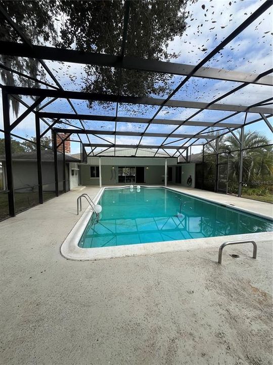 出租: $2,800 (3 贝兹, 2 浴室, 2371 平方英尺)