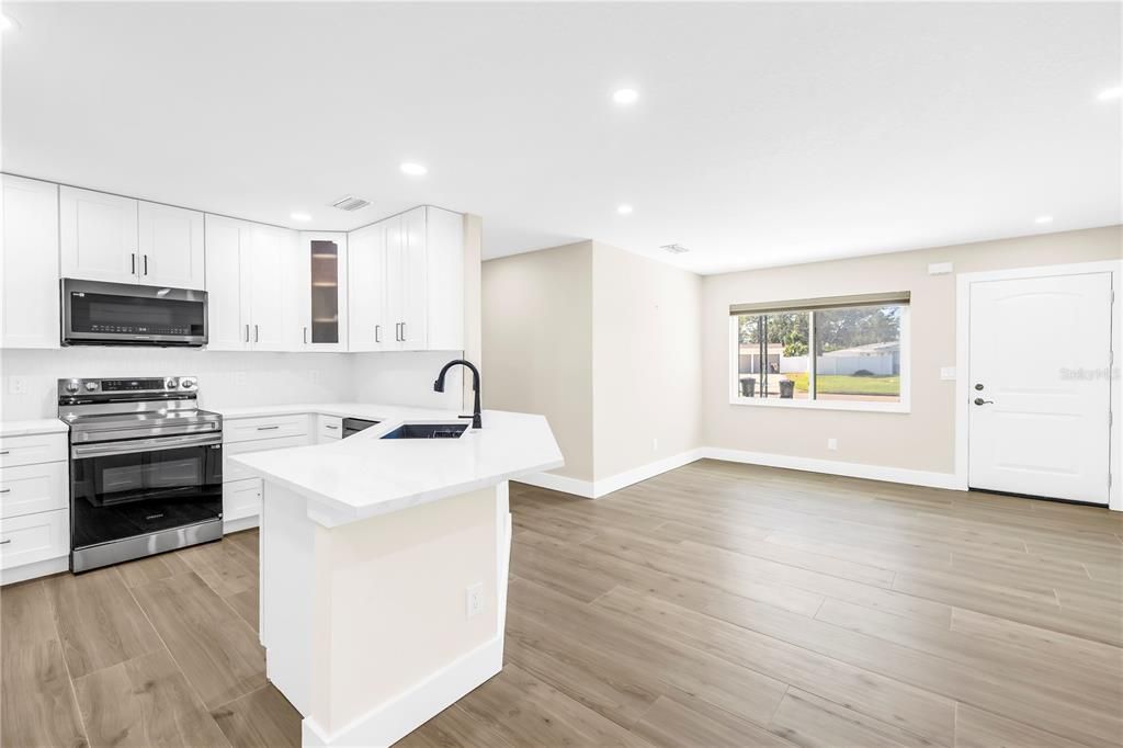 For Rent: $4,200 (4 beds, 3 baths, 1622 Square Feet)