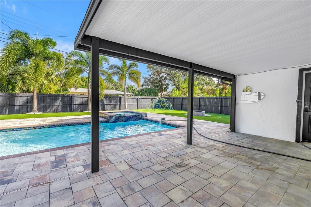 For Rent: $4,200 (4 beds, 3 baths, 1622 Square Feet)