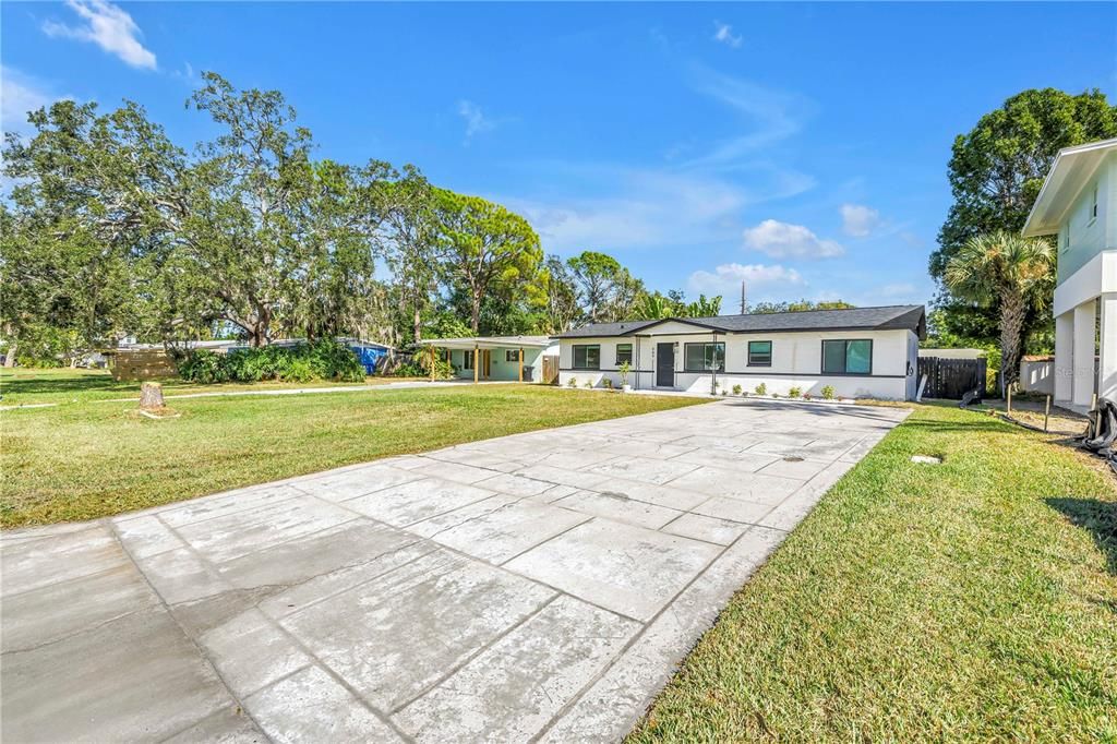 For Rent: $4,200 (4 beds, 3 baths, 1622 Square Feet)