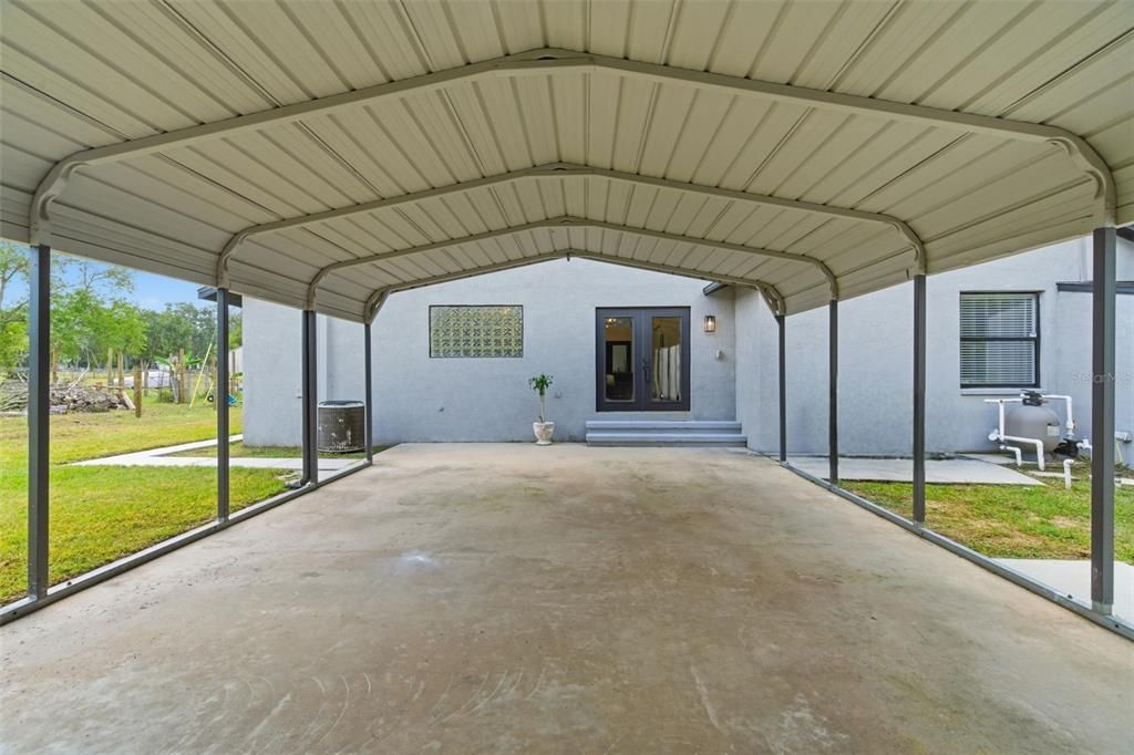 For Sale: $899,600 (5 beds, 4 baths, 2924 Square Feet)