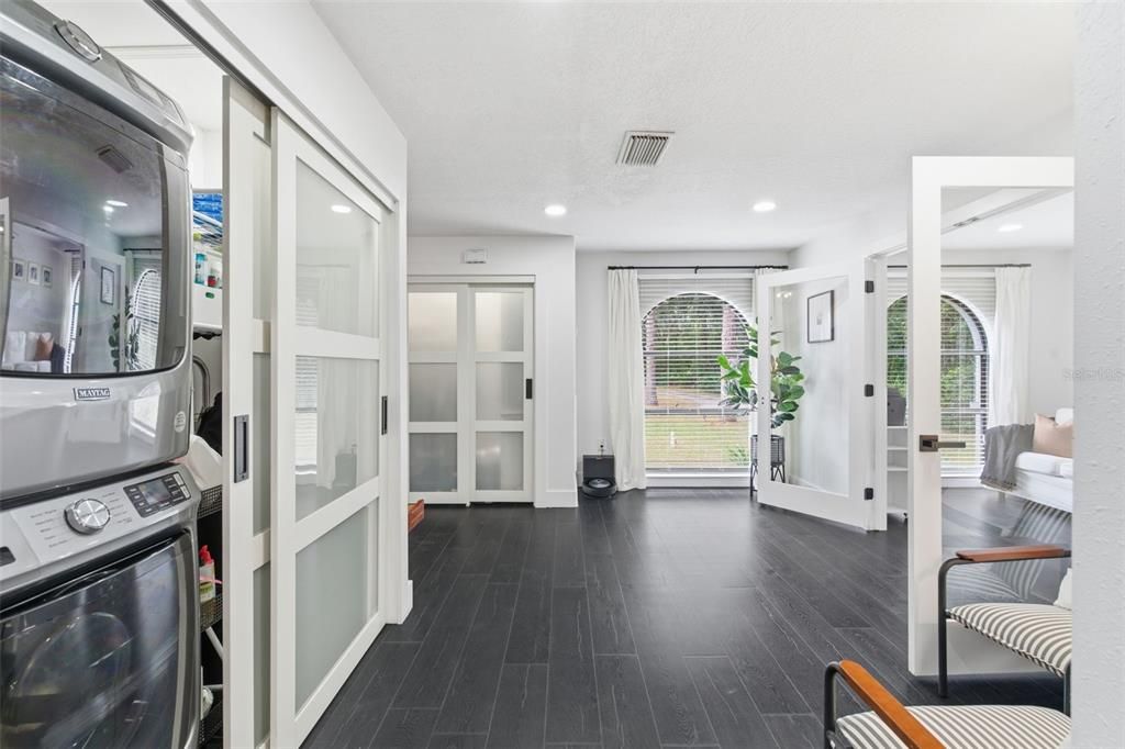 For Sale: $899,600 (5 beds, 4 baths, 2924 Square Feet)