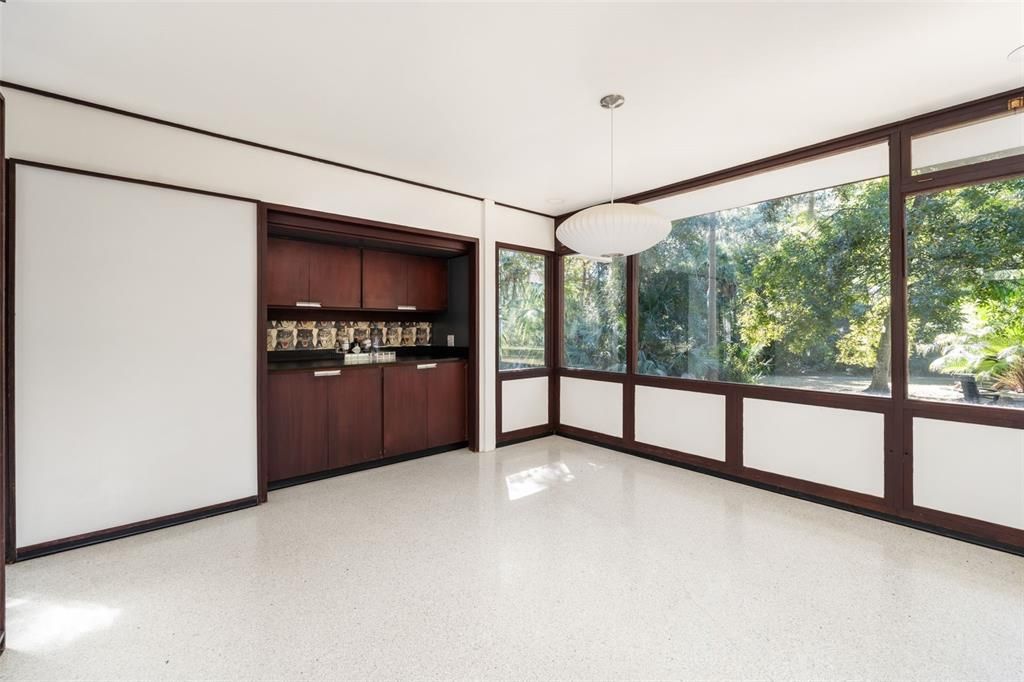 For Sale: $699,000 (3 beds, 2 baths, 2226 Square Feet)