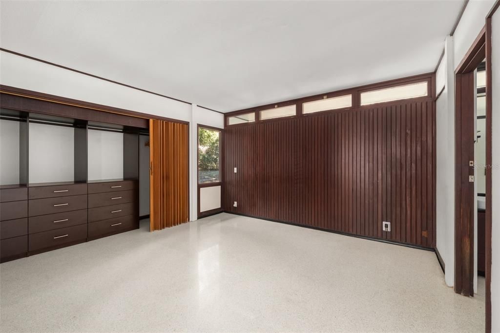 For Sale: $699,000 (3 beds, 2 baths, 2226 Square Feet)