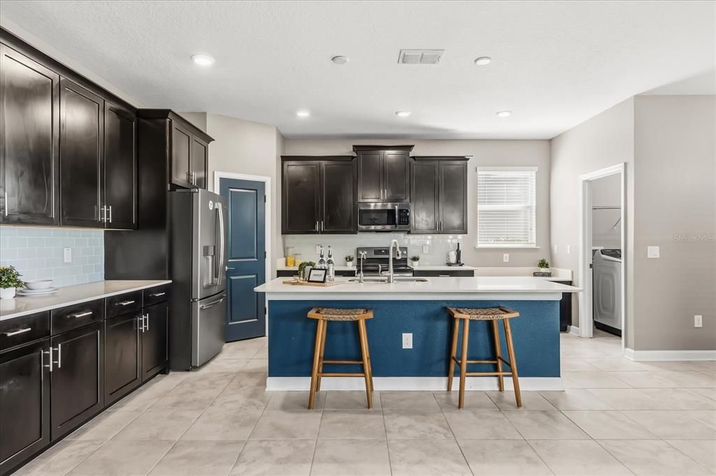 待售: $549,999 (5 贝兹, 3 浴室, 2638 平方英尺)