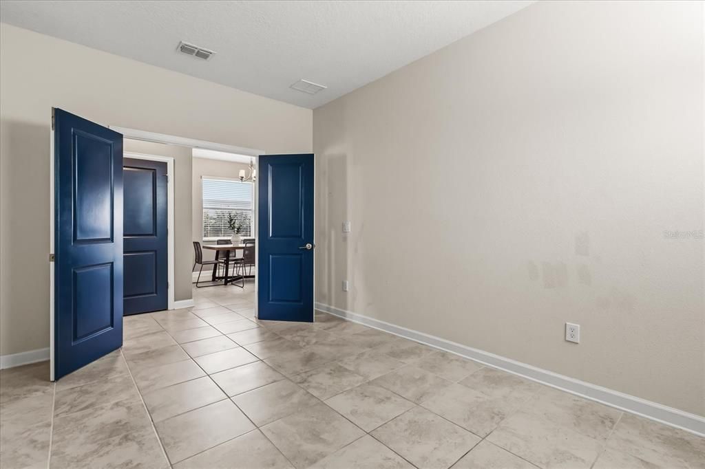 待售: $549,999 (5 贝兹, 3 浴室, 2638 平方英尺)