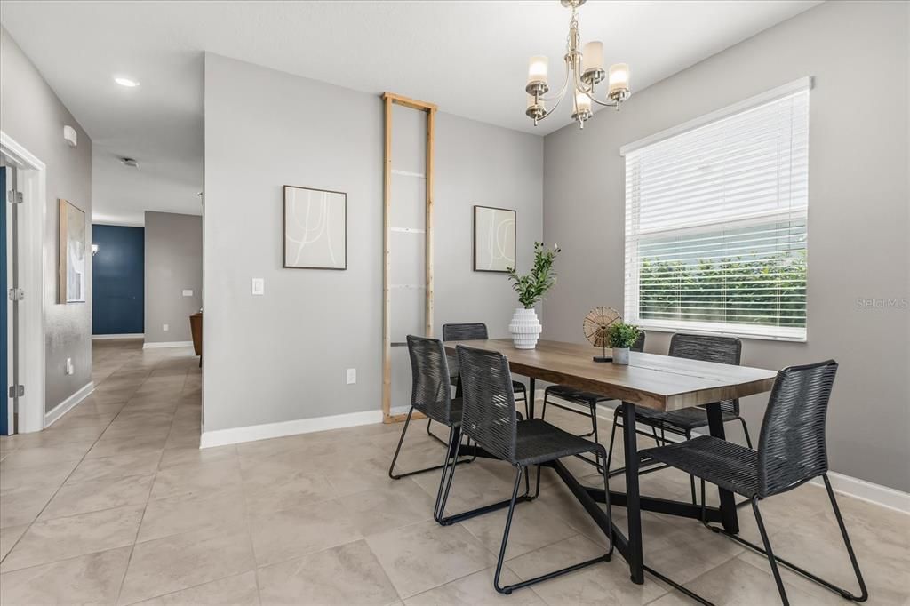 待售: $549,999 (5 贝兹, 3 浴室, 2638 平方英尺)