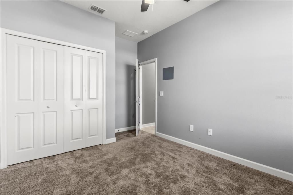 待售: $549,999 (5 贝兹, 3 浴室, 2638 平方英尺)